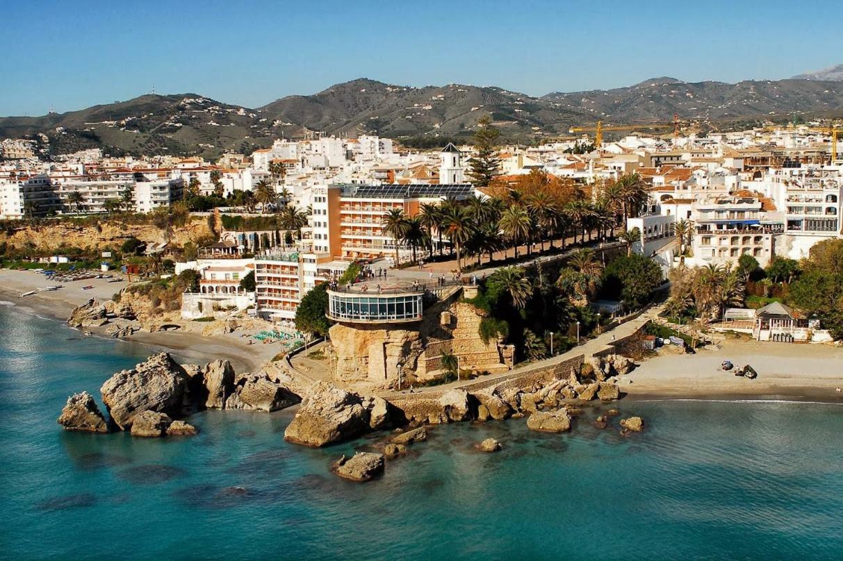 Apartamento en Nerja Buitenkant foto